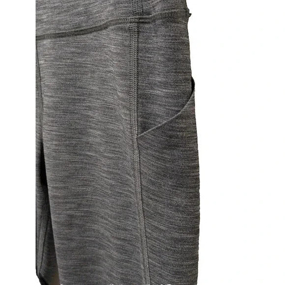 Lululemon Pants  26 Waist  10 Rise 24 Inseam  Gray Heather Work Out  Very Good - Picture 8 of 10